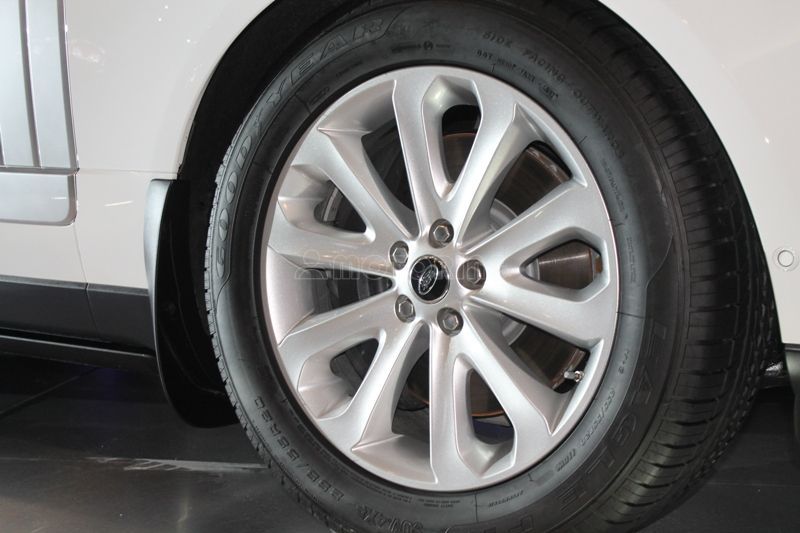 Land Rover Range Rover 2013 tại Việt Nam - Ảnh 30